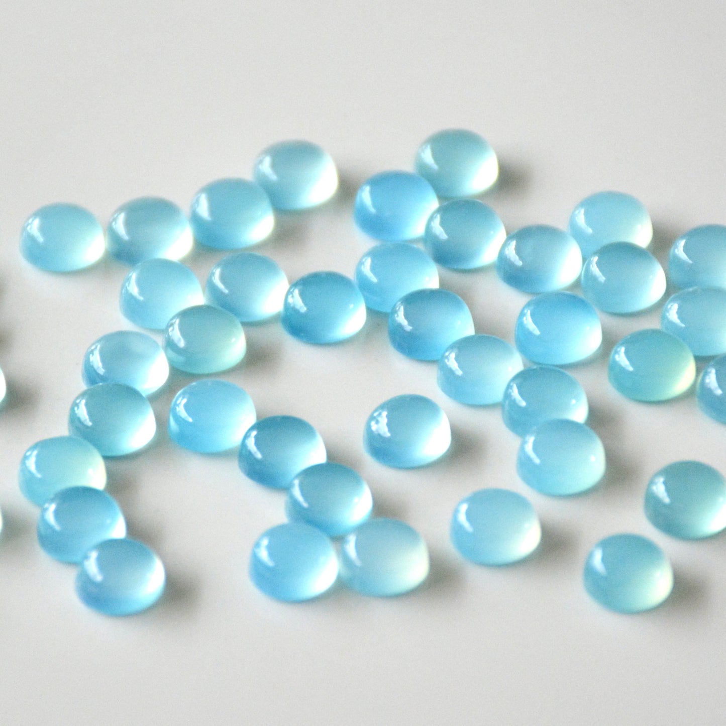 Chalcedoon blauw | Cabochon rond | 7 mm