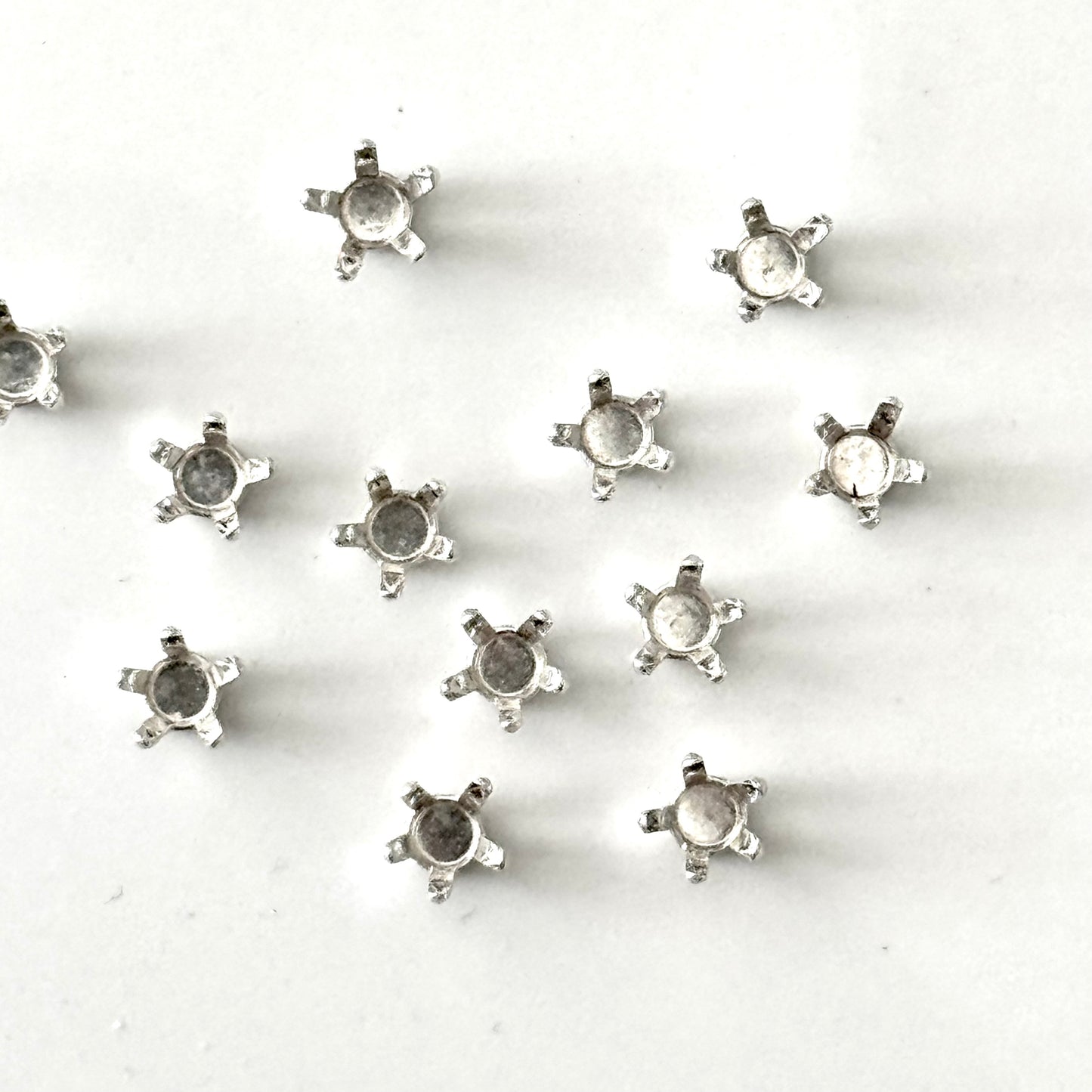 Chatonzetting rond | 4 mm