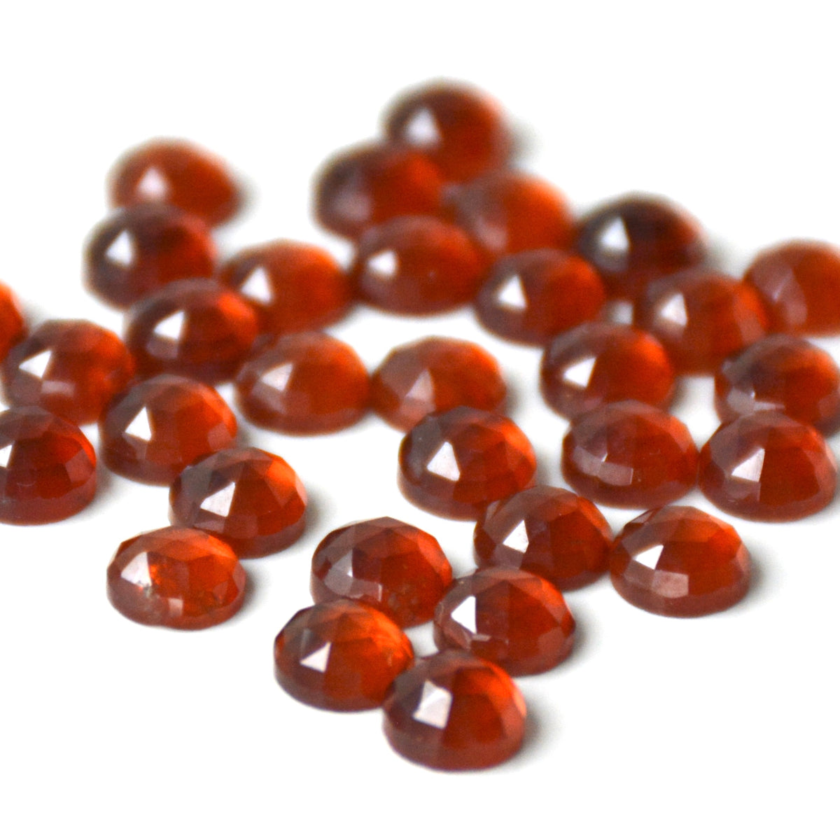 Hessoniet granaat | Rond rose cut | 6 mm