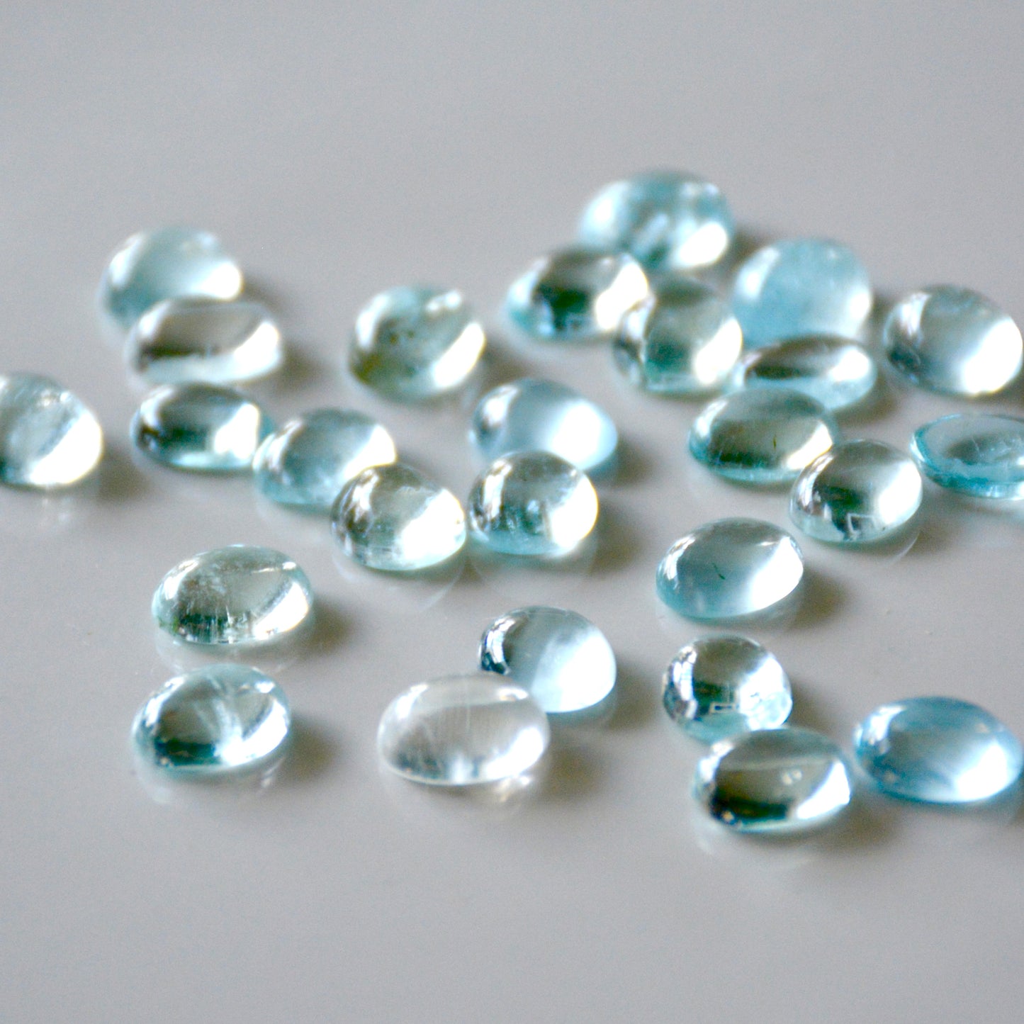 Aquamarin | Cabochon oval | 10x8mm