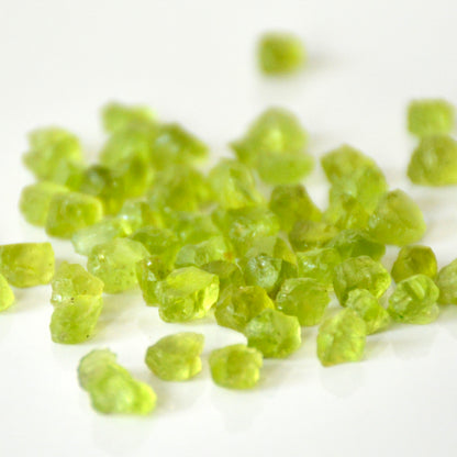 Peridot | Rough stone | 4-6 mm