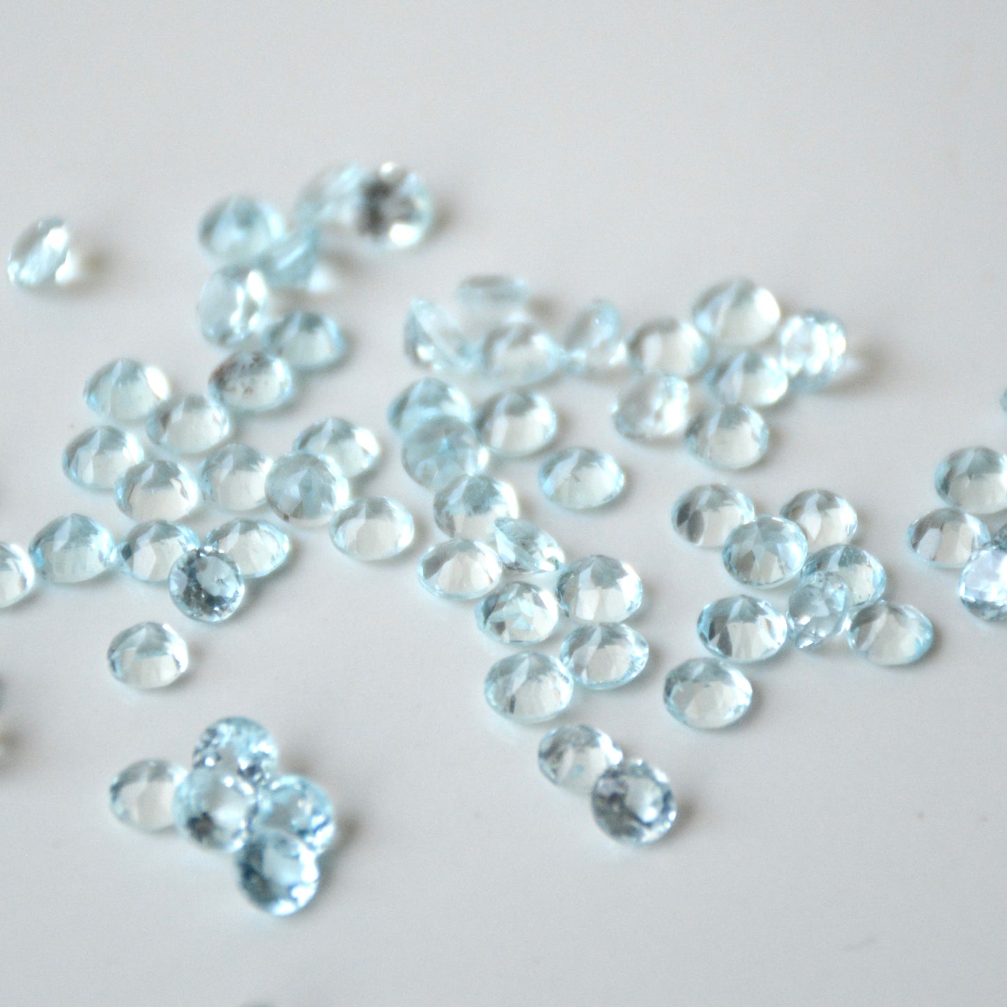 Topaas sky blue | Facet rond | 4 mm