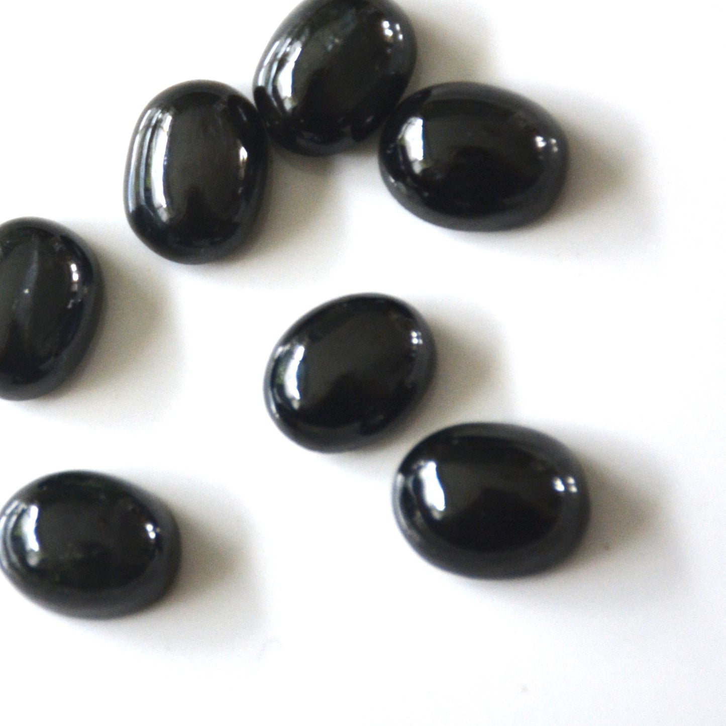 Sterdiopsiet | Cabochon ovaal | 10x8 mm