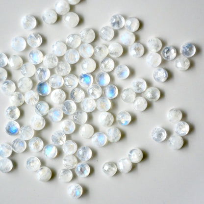 Rainbow moonstone | Cabochon rose cut | 6 mm