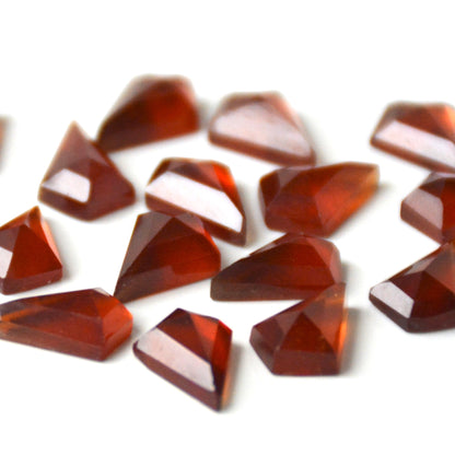 Hessoniet granaat | Vlieger kite cut | 12x8 mm