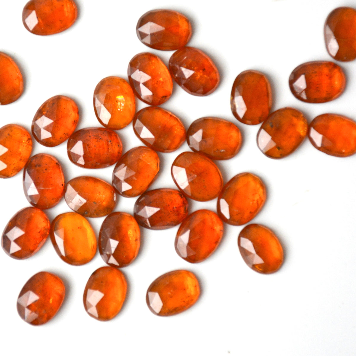 Oranje kyaniet | Ovaal rose cut | 8x6 mm