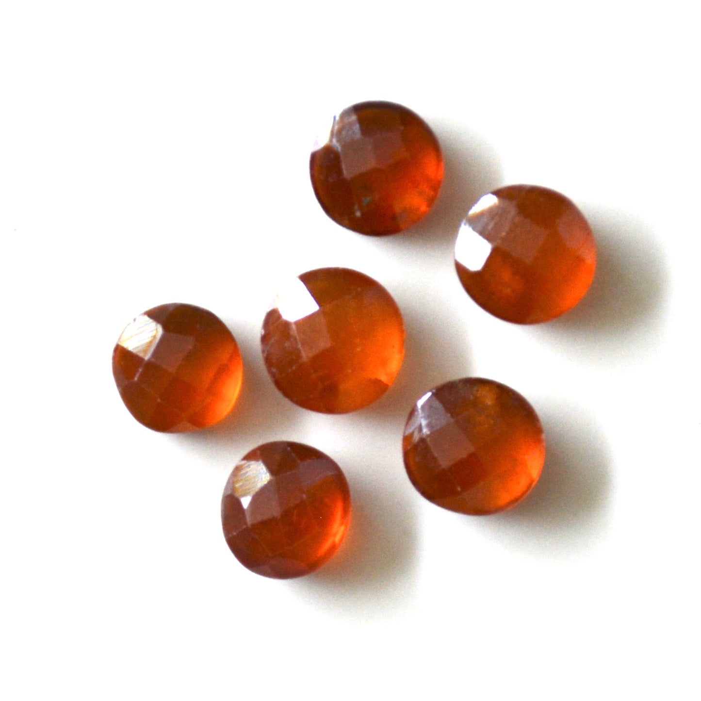 Hessoniet granaat | Cabochon rosecut | 6 mm