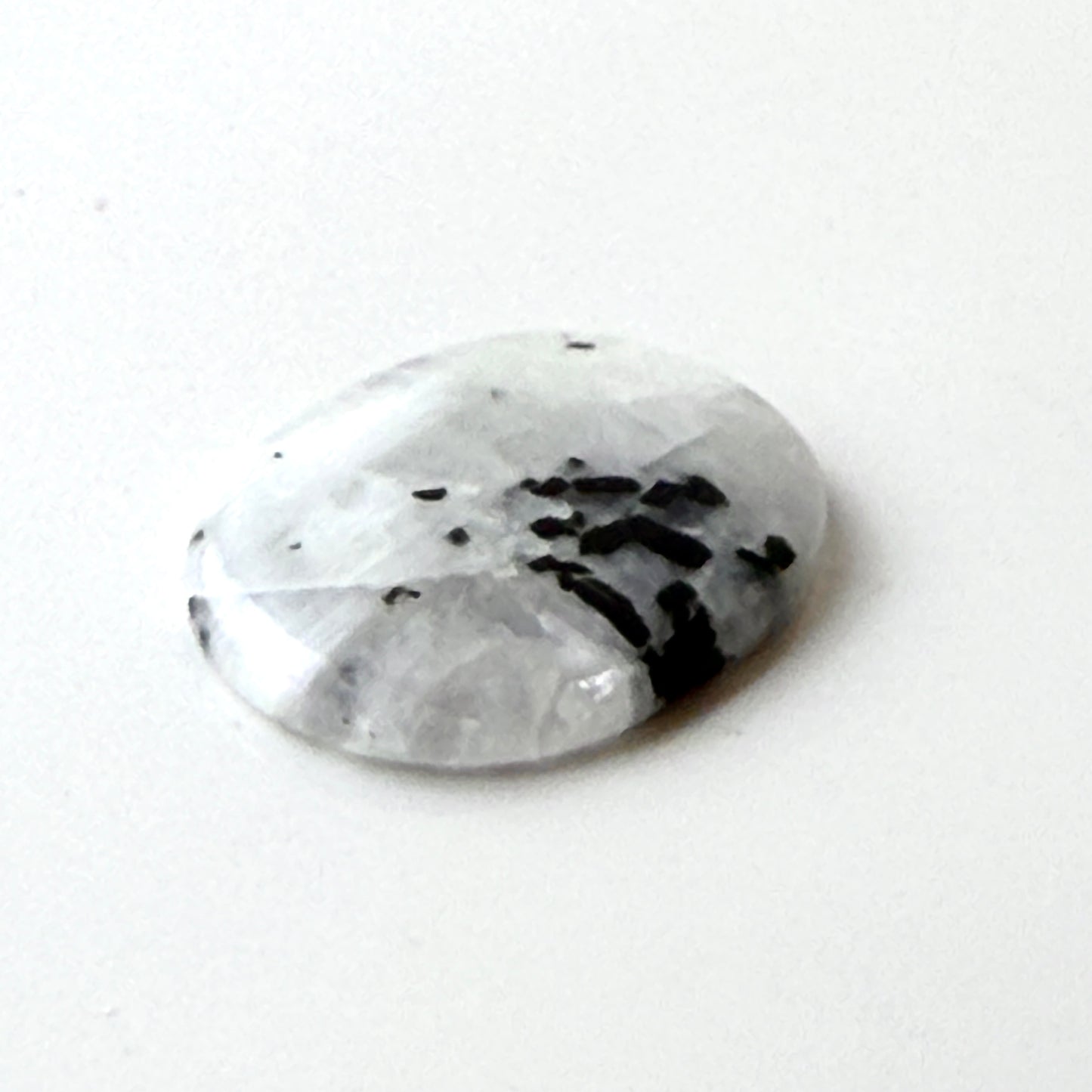 Regenboog maansteen met zwarte toermalijn | Cabochon ovaal | 30x21 mm