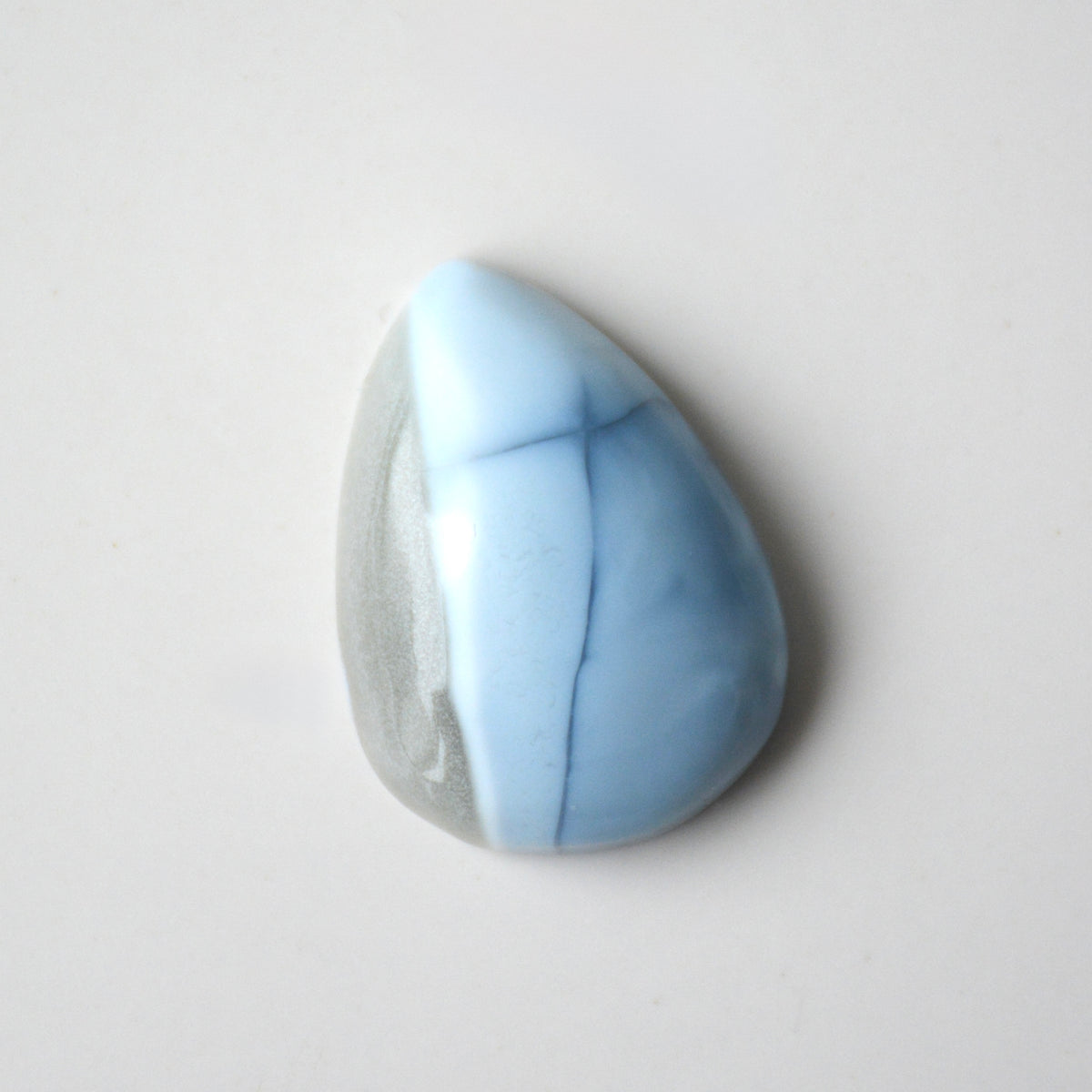 Blauwe opaal | Cabochon druppel | 27x19 mm