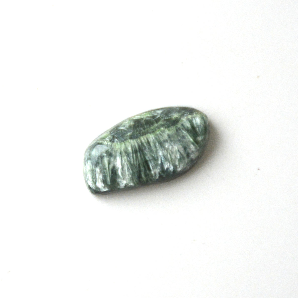 Serafiniet | Cabochon freeform | 18x10 mm