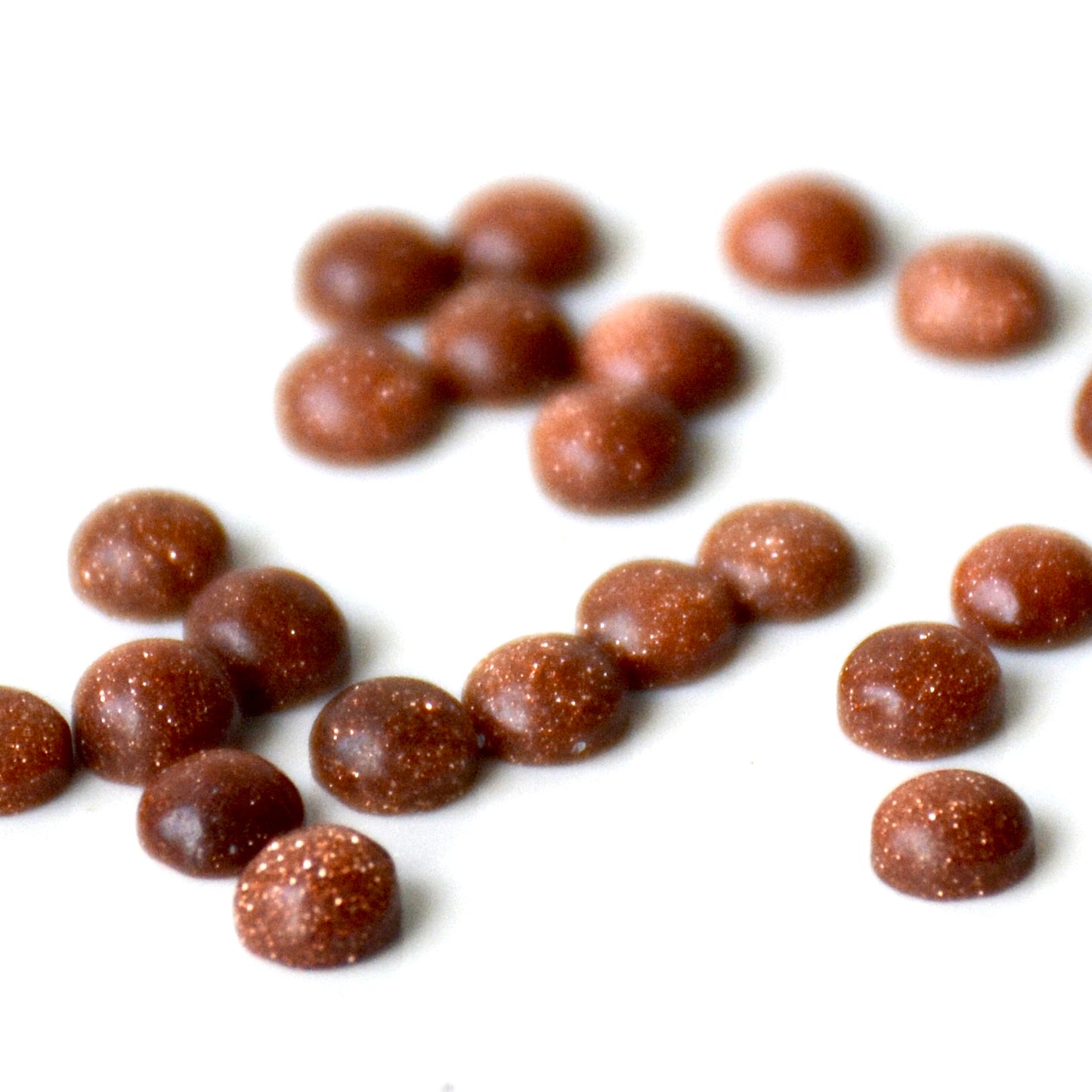 Goudsteen | Cabochon rond | 4 mm