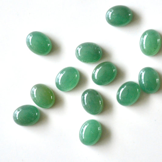 Nephrit-Jade | Cabochon oval | 10x8mm