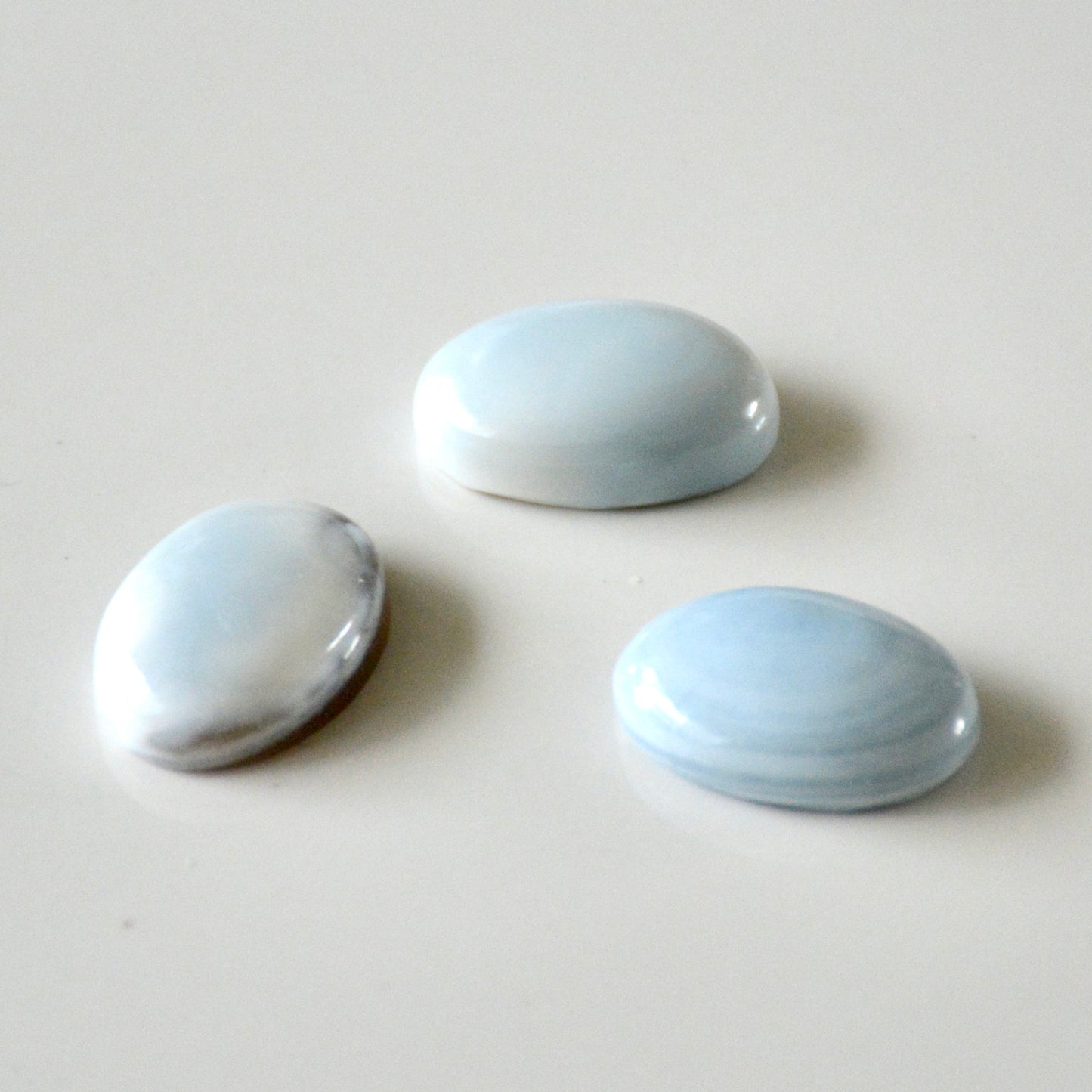 Opal blue | Cabochon oval | 18x13mm